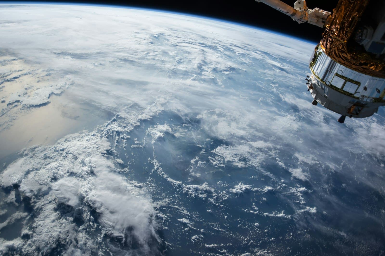 La Terre vue depuis l’orbite, module de station spatiale